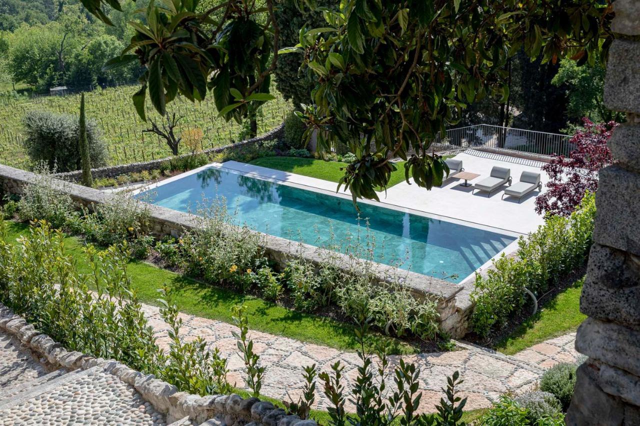 Eremus Relais Aparthotel Lonato Exteriör bild