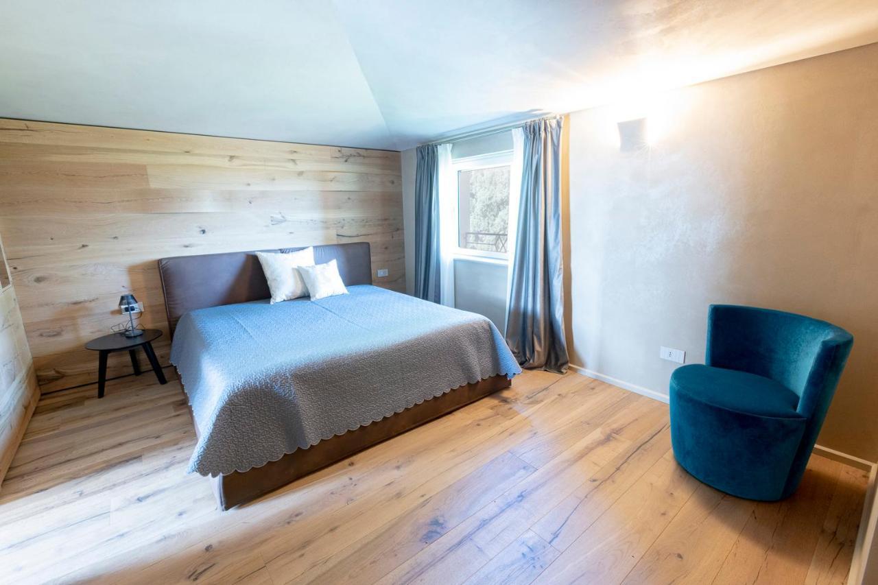 Eremus Relais Aparthotel Lonato Exteriör bild