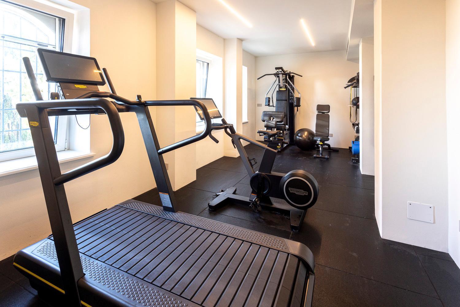 Eremus Relais Aparthotel Lonato Exteriör bild